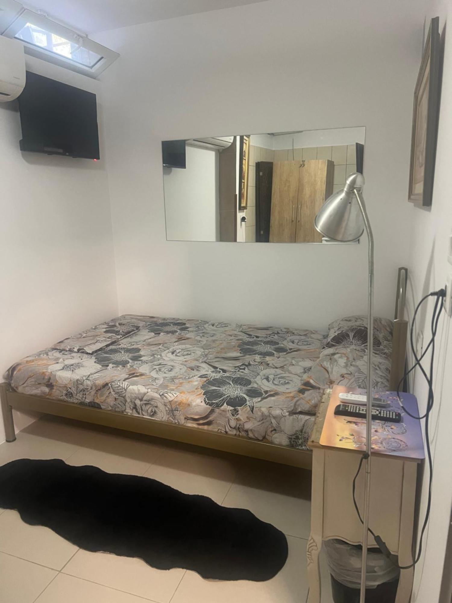 Centrally Located Private Rooms Heraklion  Exterior photo
