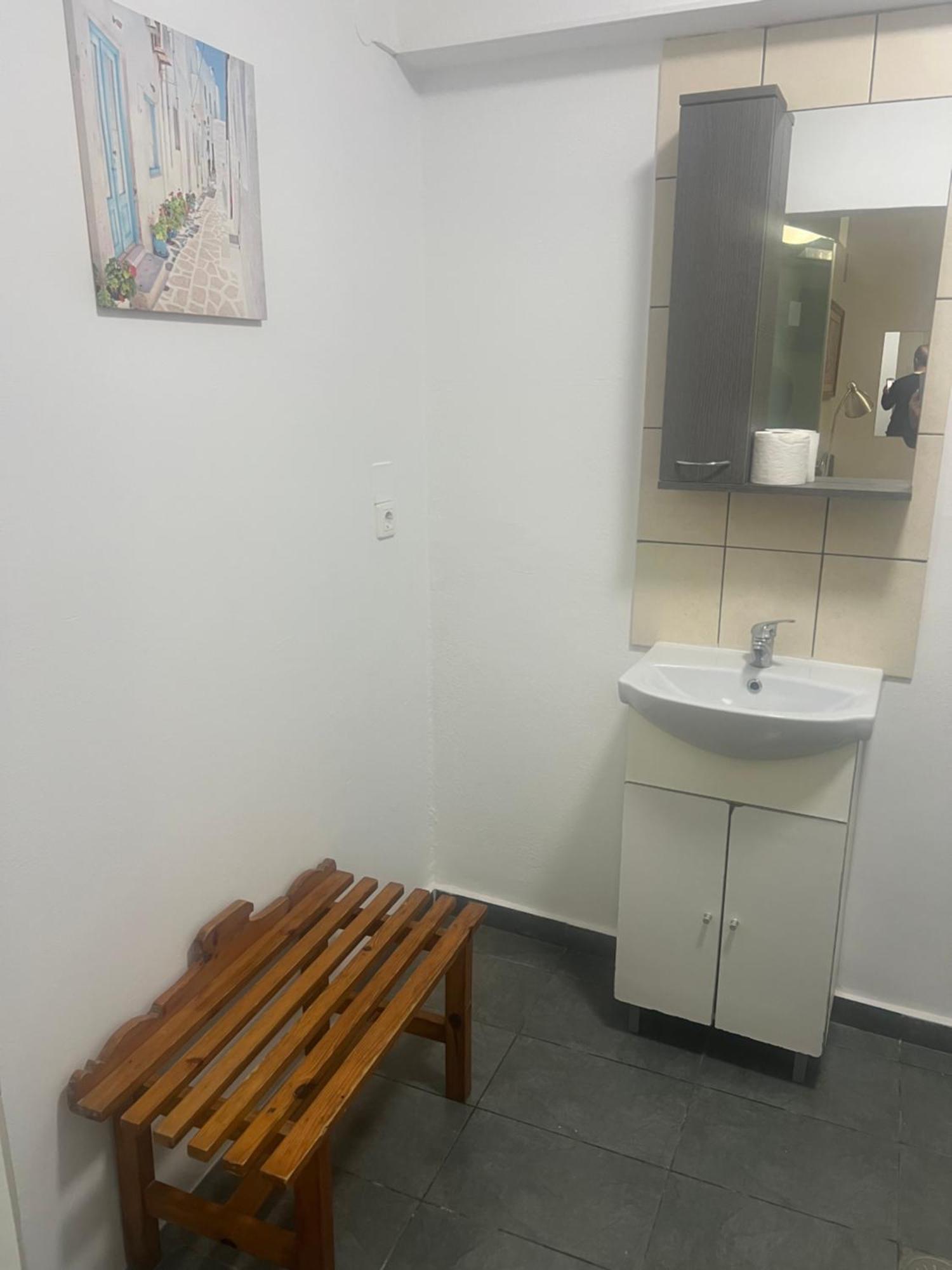 Centrally Located Private Rooms Heraklion  Exterior photo